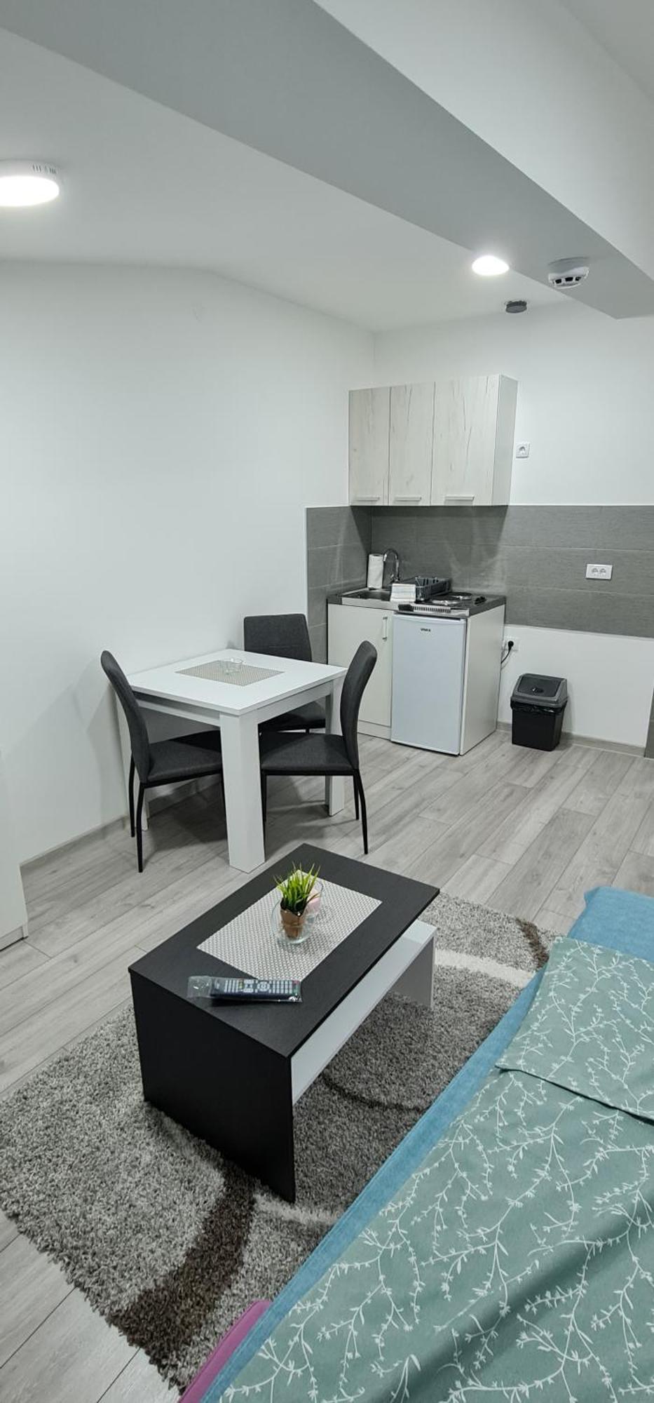 Studio Apartmani Banja Koviljača Exterior foto